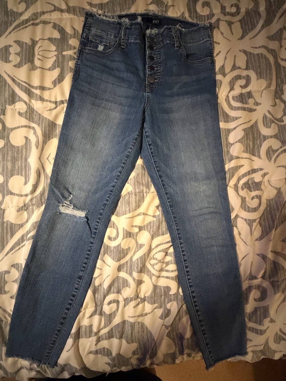 Kut from the Kloth Women's Medium Blue High-Rise Button-Fly Raw Hem Jeans